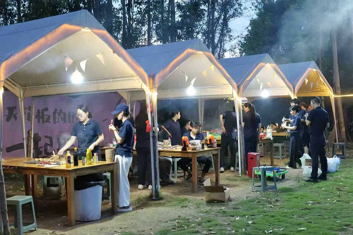 久信达欢乐田园团建:烧烤飘香间,共筑团队情(图4)